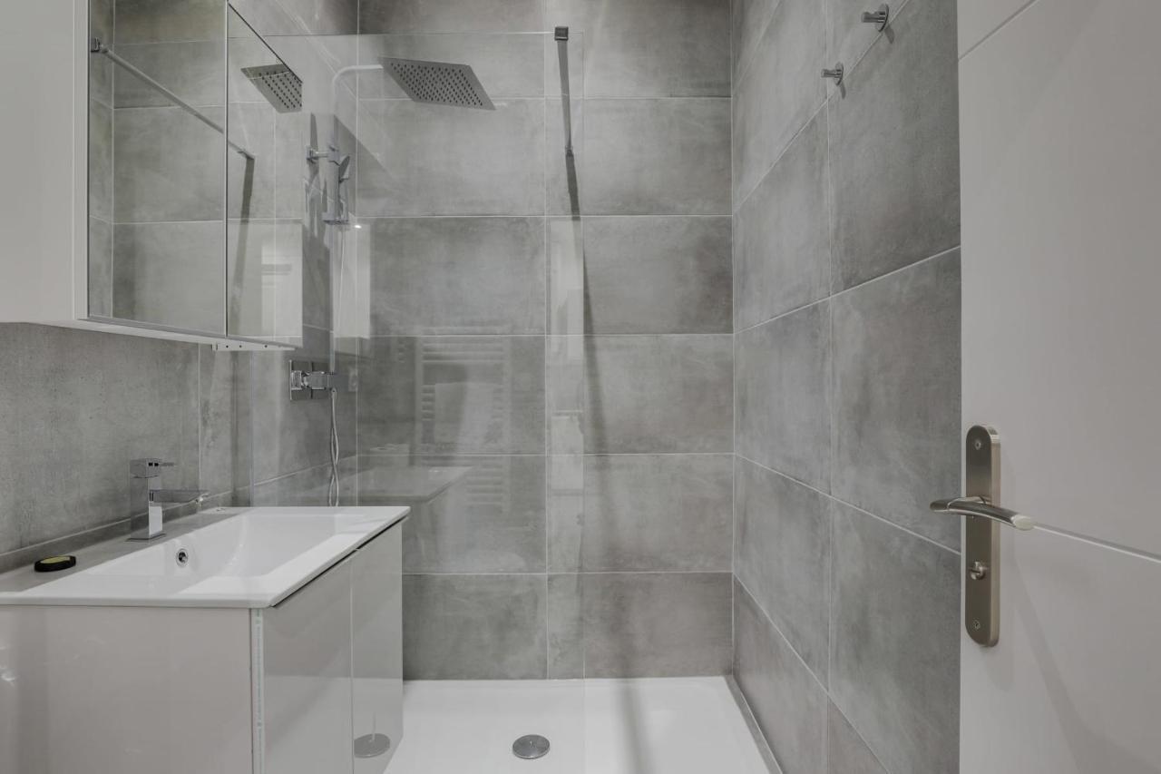 Guestready - 1-Br, 5 Minutes From Train Station Lägenhet Lyon Exteriör bild